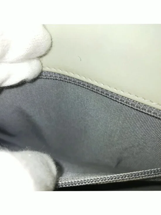 Authentic Chanel Boy Bag Mint Green Quilted Leather Flap Silver Chain CC Logo - Picture 14 of 16